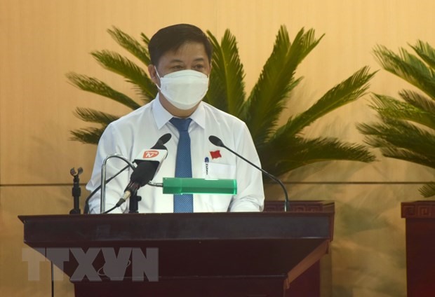 Phó Bí thư thường trực Thành ủy, Chủ tịch HĐND thành phố Đà Nẵng Lương Nguyễn Minh Triết phát biểu tại Kỳ họp. (Ảnh: Quốc Dũng/TTXVN)