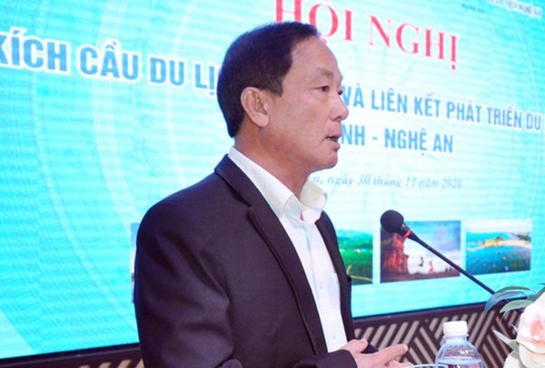 Ông Nguyễn Văn Dũng khi còn đương chức Giám đốc Sở Du lịch Bình Định