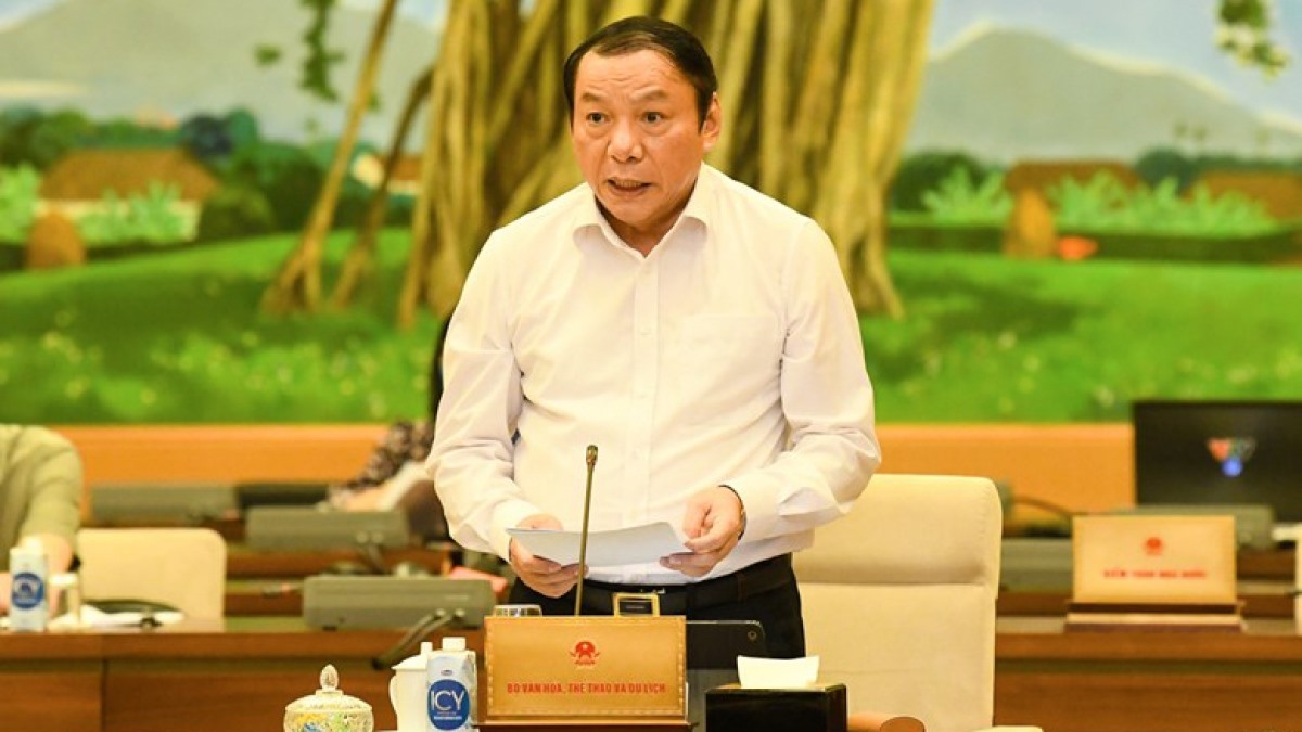 Bộ trưởng Bộ Văn hóa Thể thao và Du lịch Nguyễn Văn Hùng. Ảnh: Quốc hội