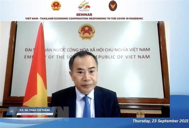 Đại sứ Việt Nam tại Thái Lan Phan Chí Thành phát biểu tại hội thảo. (Ảnh: TTXVN phát)