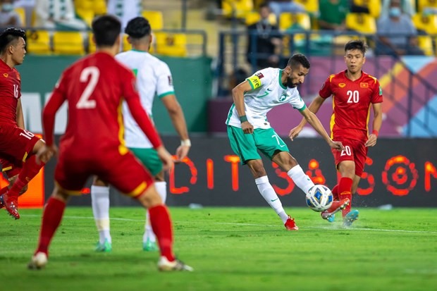 Đội tuyển Việt Nam khiến Saudi Arabia vất vả mới tìm kiếm được bàn thắng. (Ảnh: SAFF)