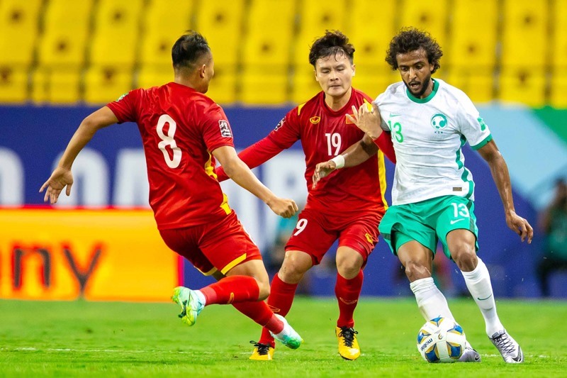Đội tuyển Việt Nam trong trận đấu với Saudi Arabia. Ảnh: AFC