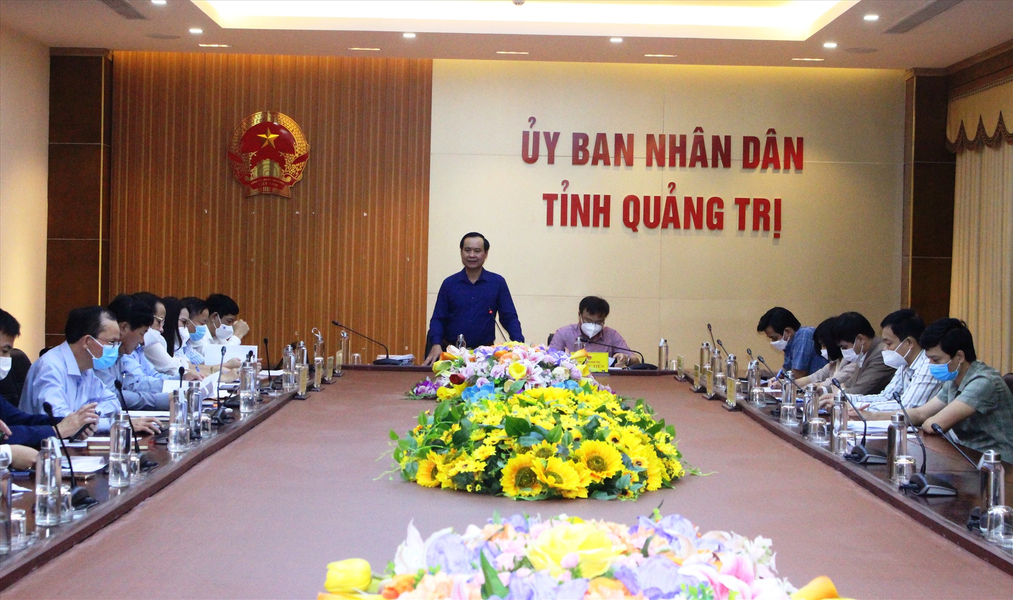 Chủ tịch UBND tỉnh Võ Văn Hưng yêu cầu các ngành, đơn vị sớm phối hợp triển khai thực hiện các nội dung của dự án - Ảnh: T.T