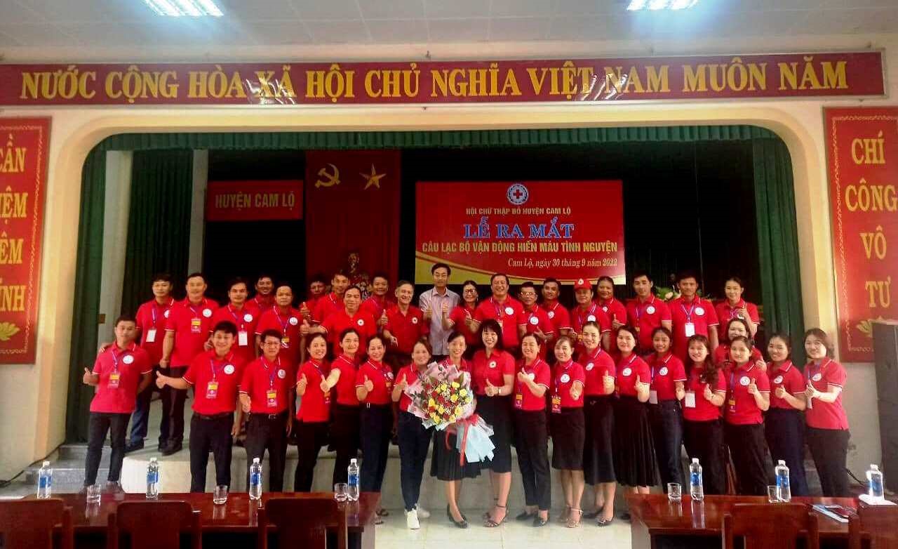 CLB Vận động hiến máu tình nguyện huyện Cam Lộ thành lập có 49 thành viên- Ảnh: CTĐ