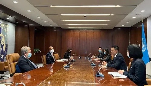 Tổng Thư ký LHQ António Guterres tiếp Đại sứ Đặng Hoàng Giang, Trưởng Phái đoàn thường trực Việt Nam tại LHQ - Ảnh: BNG