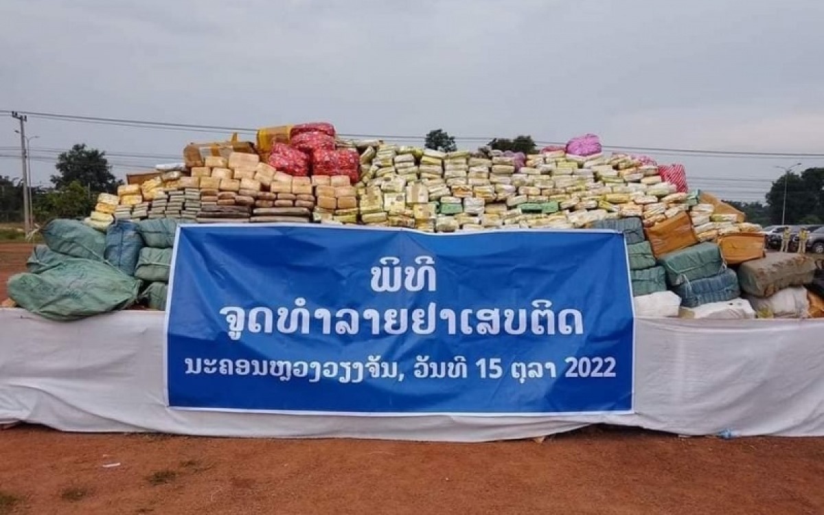 Thủ đô Vientiane tiến hành tiêu hủy ma túy. Ảnh: Đài Phát thanh Quốc gia Lào.