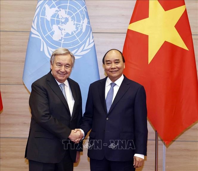 Chủ tịch nước Nguyễn Xuân Phúc và Tổng Thư ký Liên hợp quốc António Guterres dự Lễ kỷ niệm 45 năm Việt Nam gia nhập Liên hợp quốc. Ảnh: TTXVN