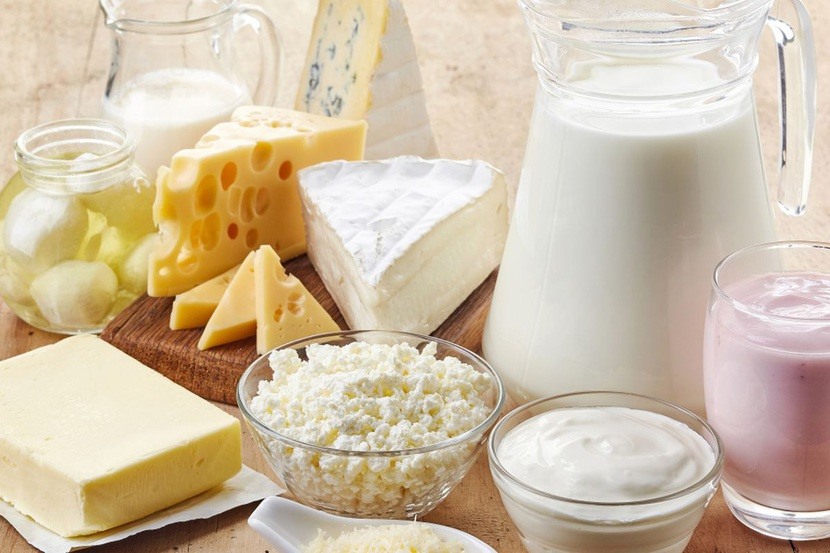 Sữa và các sản phẩm từ sữa rất dễ nhiễm khuẩn.