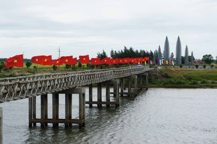 Cầu Hiền Lương và sông Bến Hải ngày nay (Ảnh: ST)