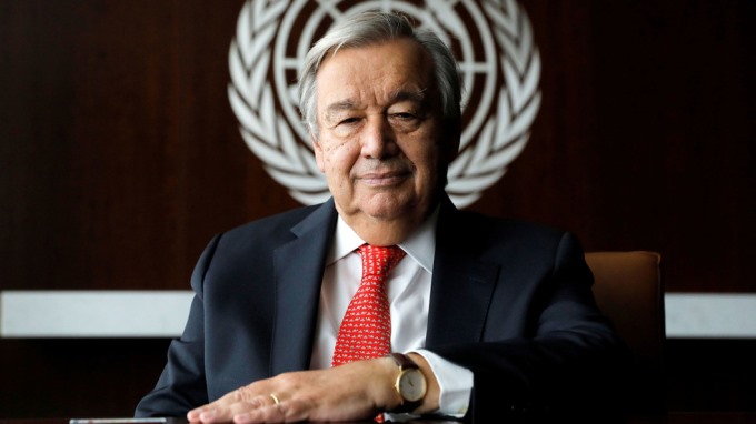 Tổng thư ký của Liên Hiệp Quốc António Guterres đã đưa ra những ý kiến mạnh mẽ liên quan đến cuộc khủng hoảng khí hậu trong suốt năm nay. Ông nhận xét rằng “Trái đất vẫn đang trong giai đoạn nguy cấp“, “cần giảm mạnh lượng khí thải ngay lúc này và đây là vấn đề mà COP không giải quyết được“. Những tuyên bố táo bạo đã trở thành thương hiệu trong nhiệm kỳ của ông.