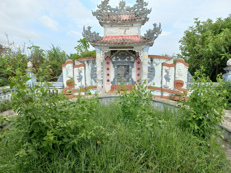 Lăng mộ danh nhân Nguyễn Hữu Thận ở làng Đại Hòa -Ảnh: P.X.D