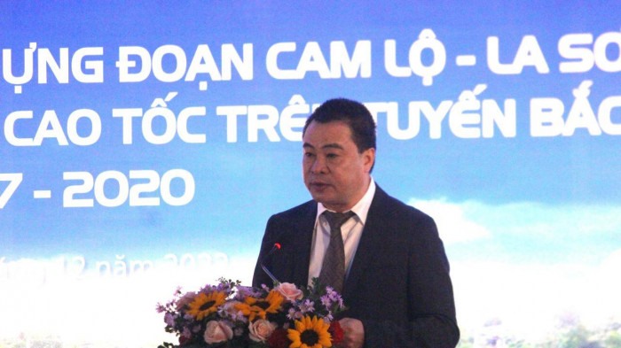 Ông Nguyễn Vũ Quý, Giám đốc Ban QLDA đường Hồ Chí Minh phát biểu tại buổi lễ
