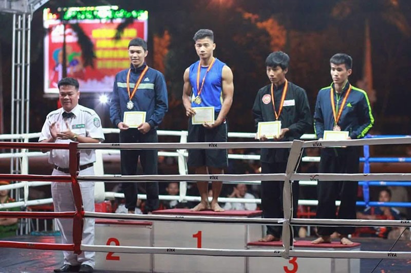 Văn Ngọc giành 1 HCV tại giải Kick boxing toàn quốc năm 2016 -Ảnh: M.Đ
