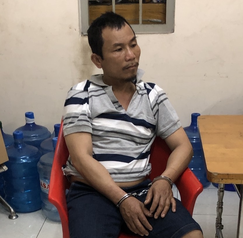 Đối tượng Đoàn Trân bị bắt giữ tại TP. Hồ Chí Minh sau hơn 3 tháng trốn khỏi Nhà tạm giữ Công an huyện Cam Lộ - Ảnh: Công an Cam Lộ cung cấp