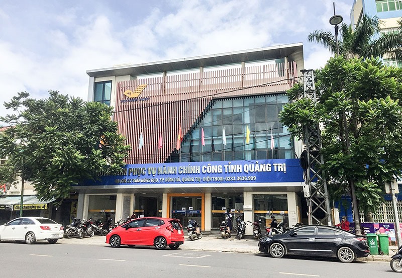 Trung tâm phục vụ hành chính công tỉnh Quảng Trị hoạt động hiệu quả - Ảnh: PV