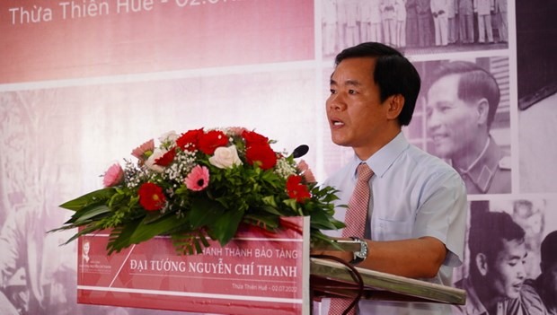 Chủ tịch UBND tỉnh Thừa Thiên-Huế Nguyễn Văn Phương phát biểu tại buổi lễ. (Ảnh: Mai Trang/TTXVN)