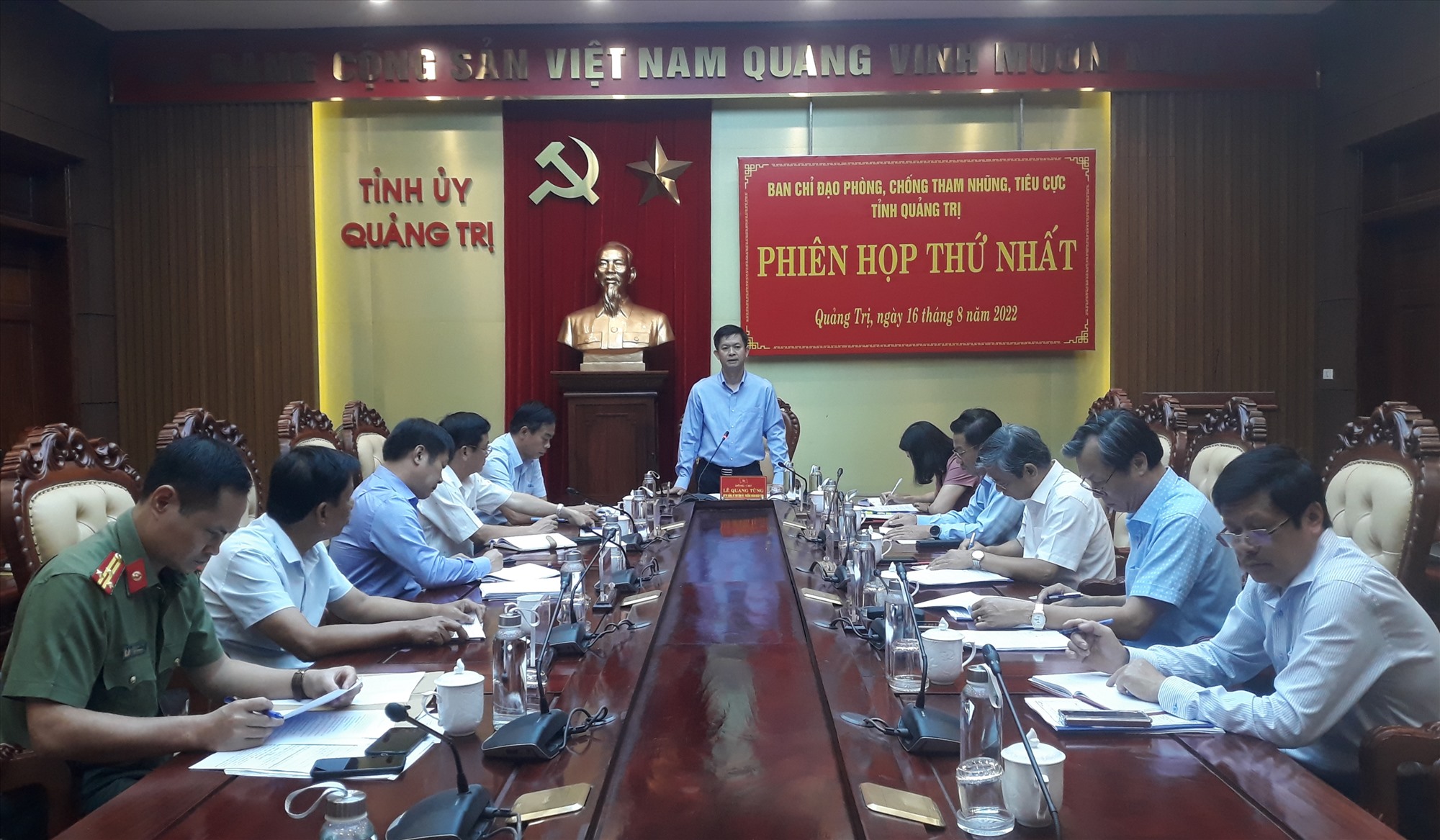 Bí thư Tỉnh ủy Lê Quang Tùng phát biểu tại phiên họp- Ảnh: N.V