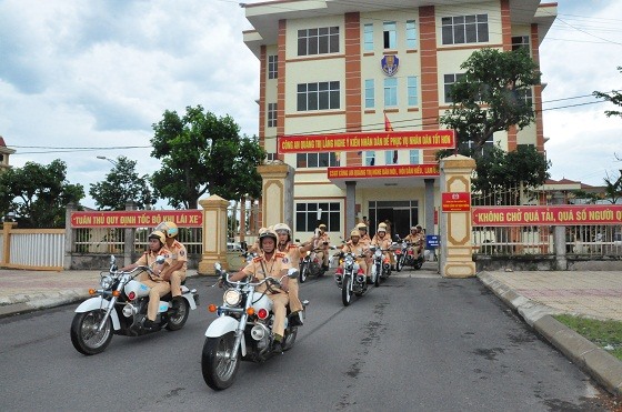 Cảnh sát giao thông, Công an tỉnh Quảng Trị ra quân đảm bảo trật tự an toàn giao thông - Ảnh: ST