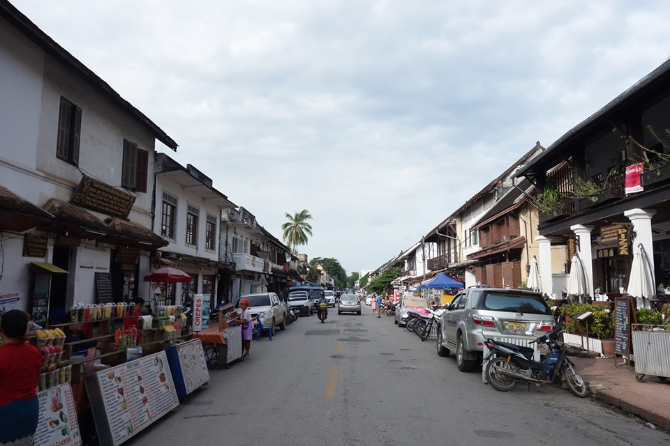 Phố phường Luang Prabang, Lào