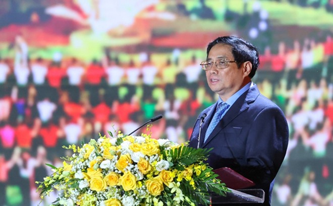 Thủ tướng Chính phủ Phạm Minh Chính vui mừng và tự hào khi Xoè Thái là di sản thứ 14 của Việt Nam được UNESCO ghi danh là Di sản văn hoá phi vật thể đại diện nhân loại.