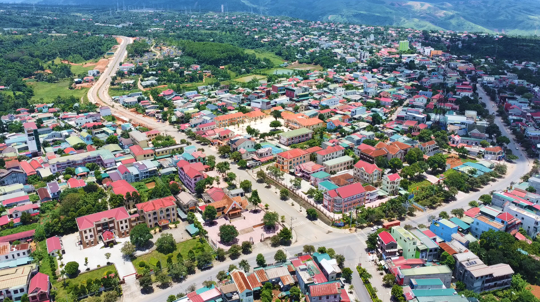 Khe Sanh, một trong hai thị trấn thuộc Khu Kinh tế thương mại đặc biệt Lao Bảo.