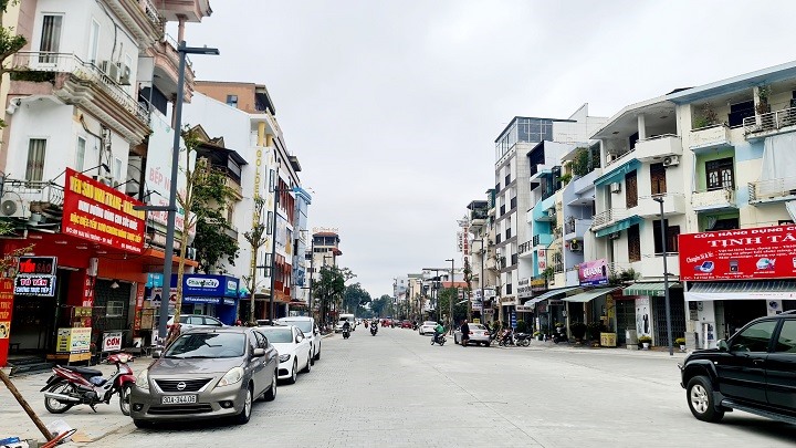 Thành phố Huế sẽ có thêm phố đi bộ với các thiết chế dịch vụ, vui chơi, giải trí hấp dẫn - Ảnh: Dự án chỉnh trang đường Hai Bà Trưng vừa cơ bản hoàn thành các hạng mục