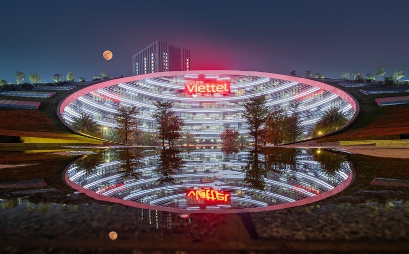 Viettel giữ vững ngôi vị thương hiệu viễn thông số 1 tại Đông Nam Á, tăng 01 bậc xếp hạng tại lĩnh vực viễn thông Châu Á và toàn cầu.