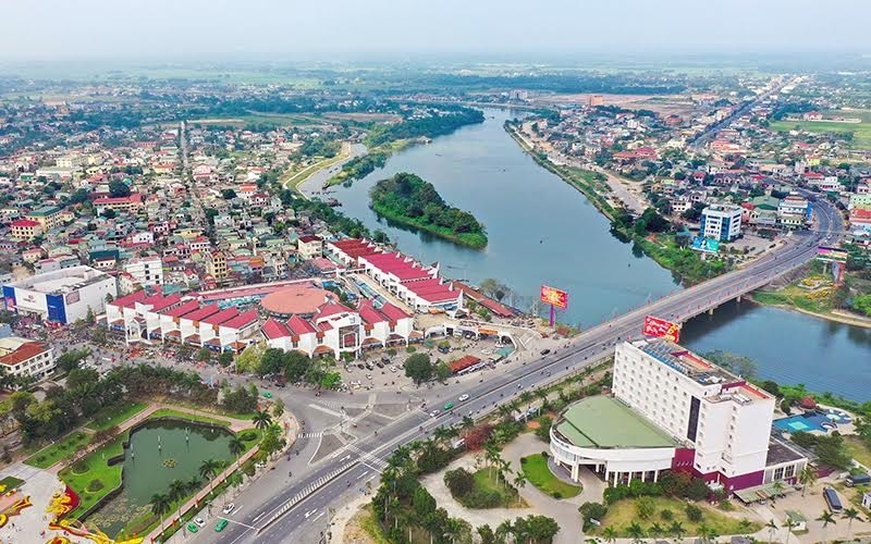 Quảng Trị đang là địa phương có sự phát triển mạnh cả về kinh tế và mọi mặt đời sống dân cư.