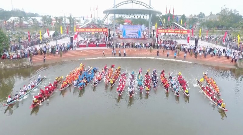 Qua các năm tổ chức, hội đua thuyền truyền thống huyện Hải Lăng đều để lại ấn tượng tốt đẹp -Ảnh: M.Đ
