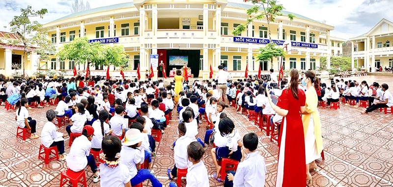 Một buổi sinh hoạt ngoại khóa của Trường TH&THCS A Ngo, huyện Đakrông -Ảnh: PVĐ