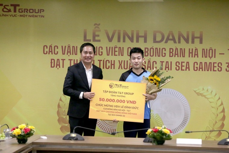 CLB bóng bàn Hà Nội T&T góp công vào thành công chung của thể thao Việt Nam tại SEA Games 32.