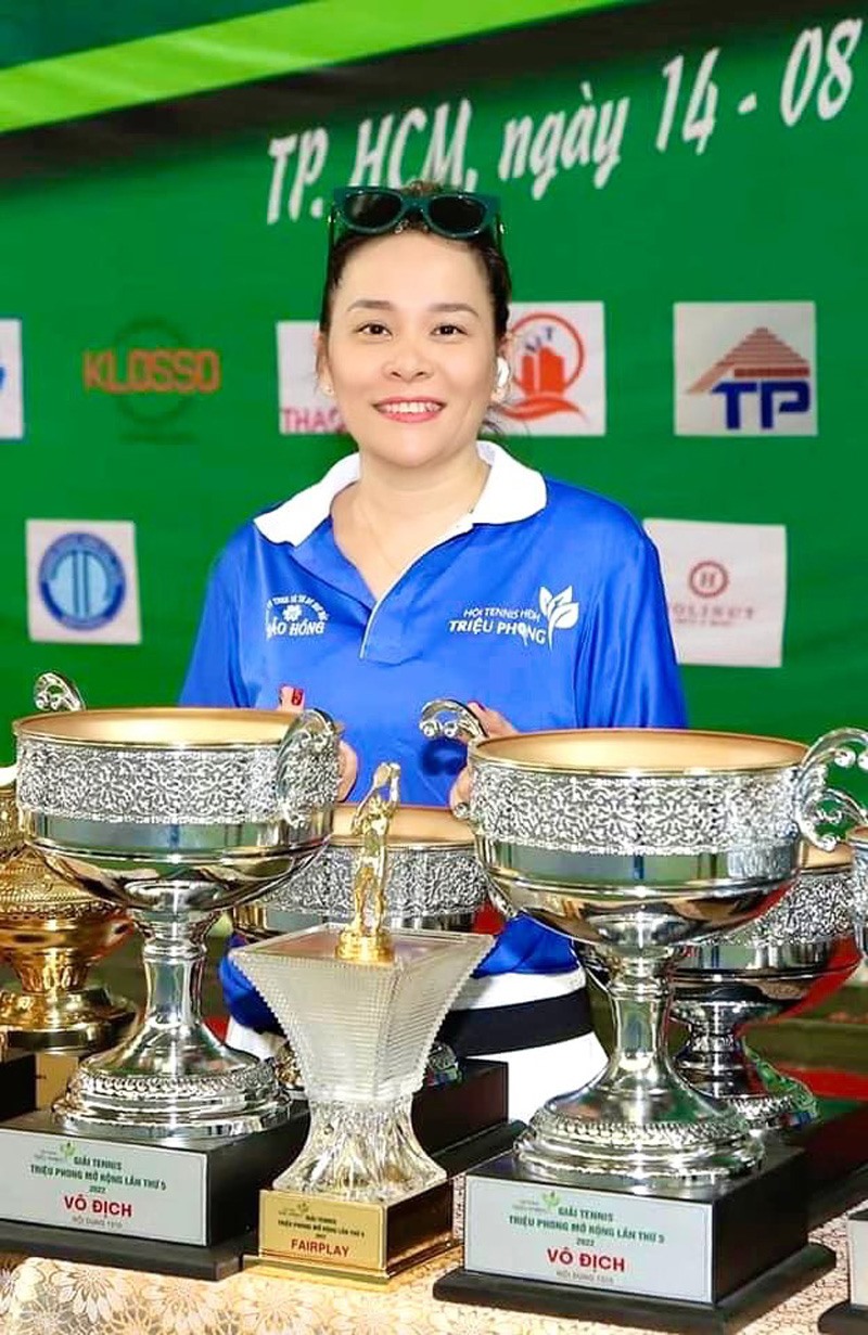 Chị Bảo Tuyên tham gia tích cực các hoạt động từ thiện, tài trợ cho nhiều giải thể thao của người Quảng Trị tại TP. Hồ Chí Minh - Ảnh: D.C