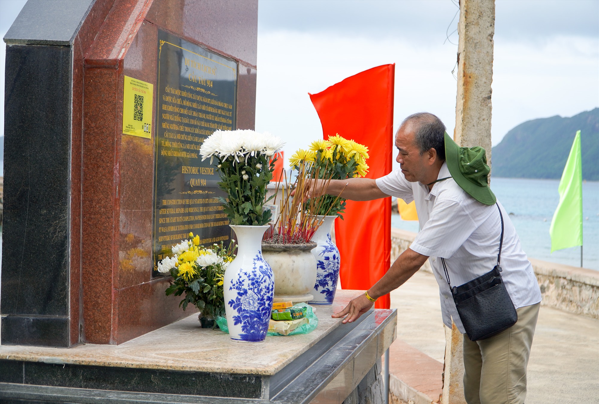 Từ năm 2017, mỗi năm, ông Phan Ngọc Dội (TP. Hà Nội) và gia đình người thân đều trở lại thăm Côn Đảo.