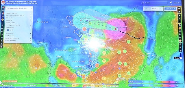 Hình ảnh vị trí và dự báo hướng di chuyển của Bão số 1 (Talim)