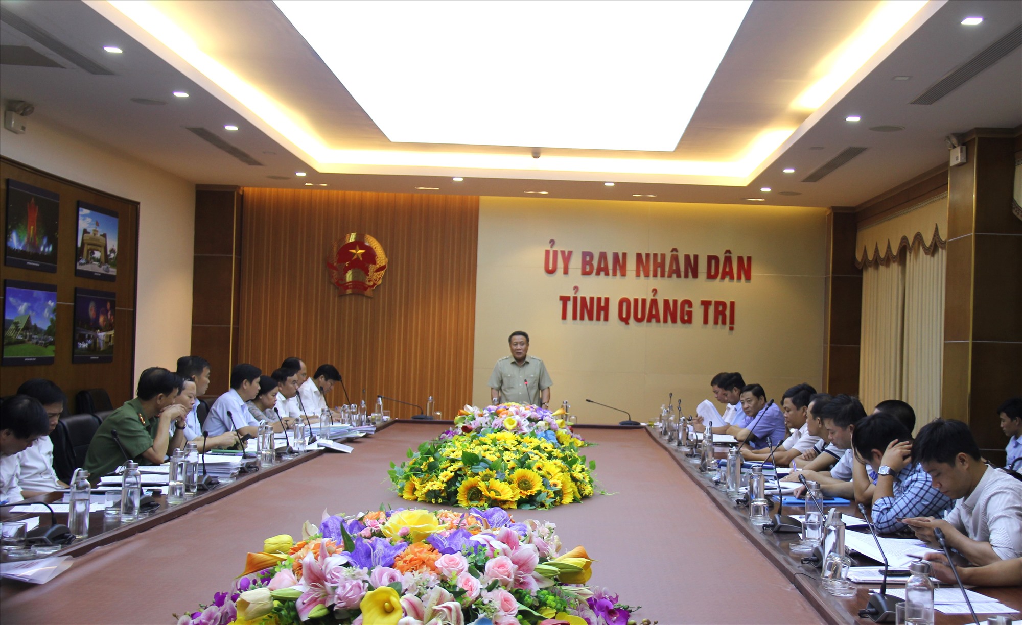 Phó Chủ tịch Thường trực UBND tỉnh Hà Sỹ Đồng chỉ đạo sẽ tạm dừng các dự án không đáp ứng được yêu cầu trong việc trồng rừng thay thế- Ảnh: H.A