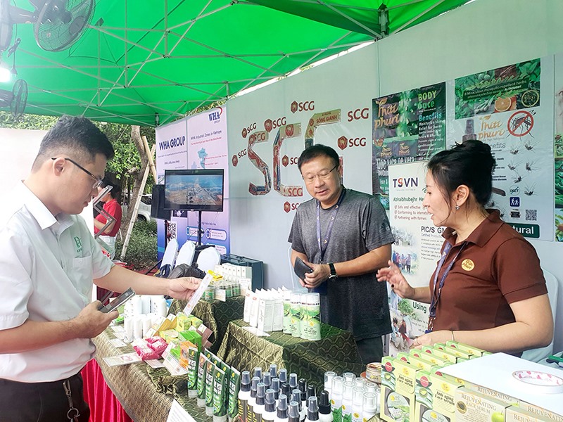Hoạt động giao thương giữa các doanh nghiệp Thái Lan với các doanh nghiệp Việt Nam, trong đó có tỉnh Quảng Trị - Ảnh: T.T