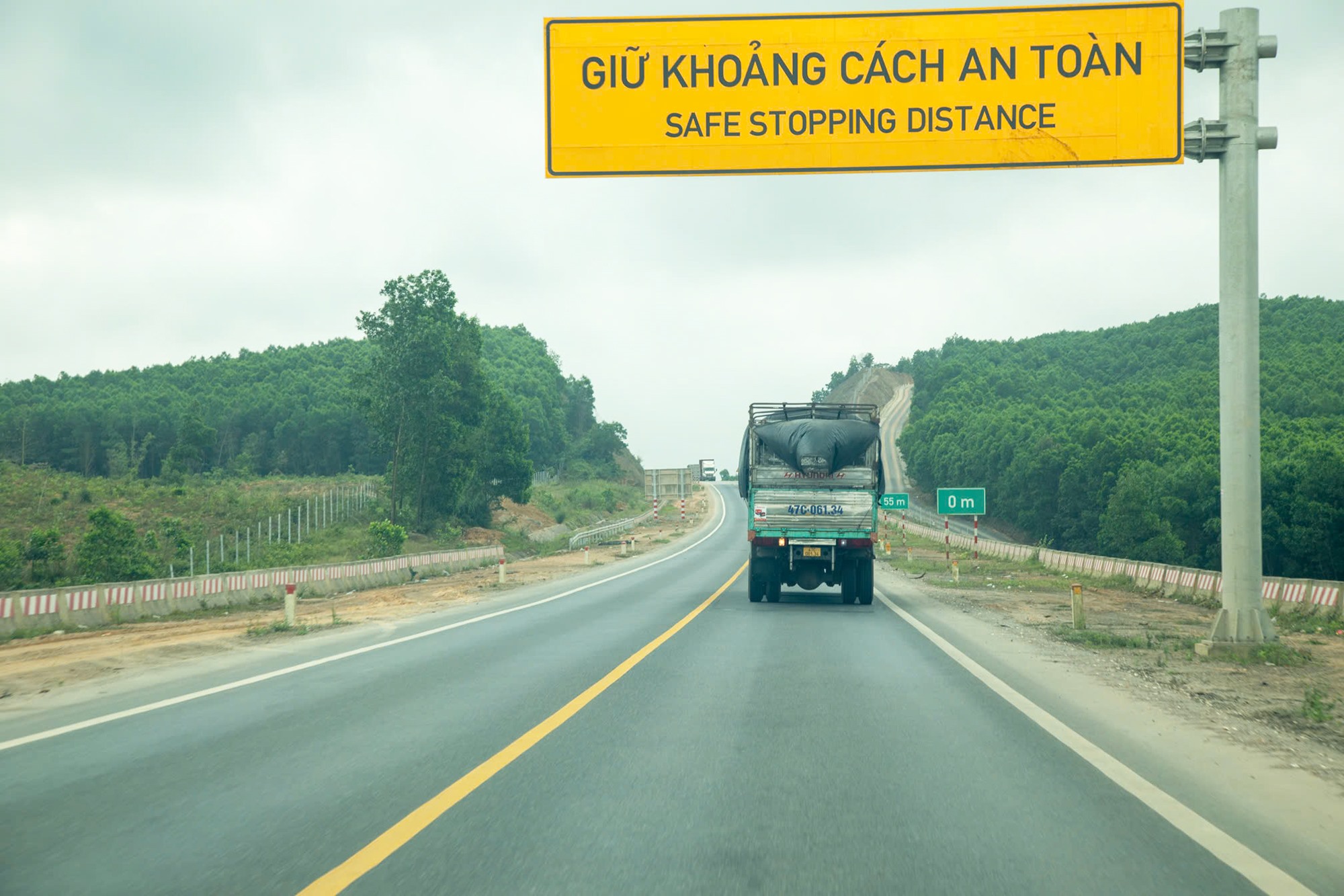 Tuyến cao tốc Cam Lộ - La Sơn qua địa bàn tỉnh Quảng Trị- Ảnh: Q.H