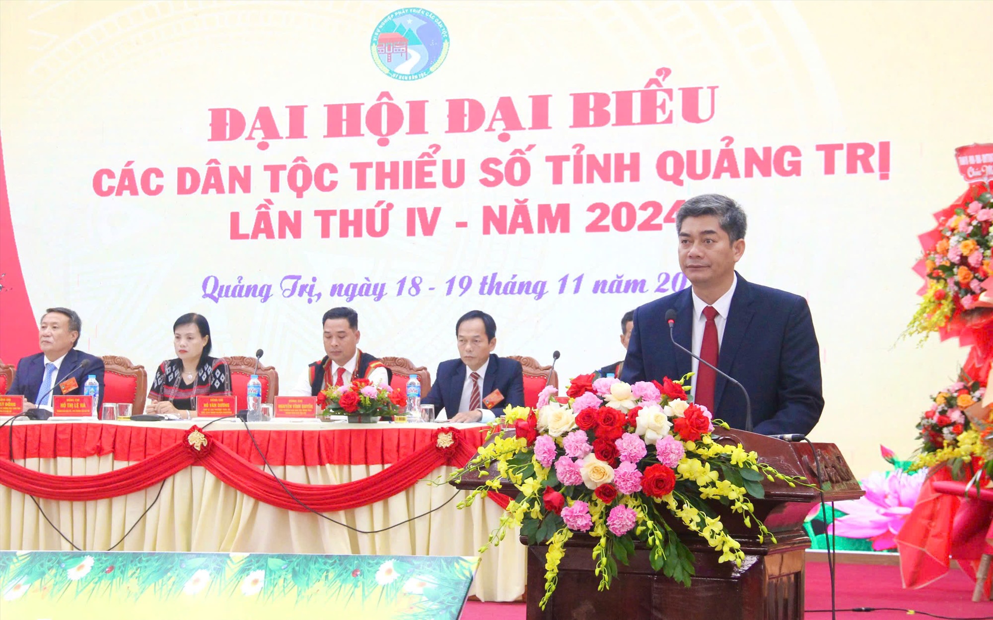 Thứ trưởng, Phó Chủ nhiệm Ủy ban Dân tộc Y Vinh Tơr phát biểu chỉ đạo - Ảnh: M.Đ