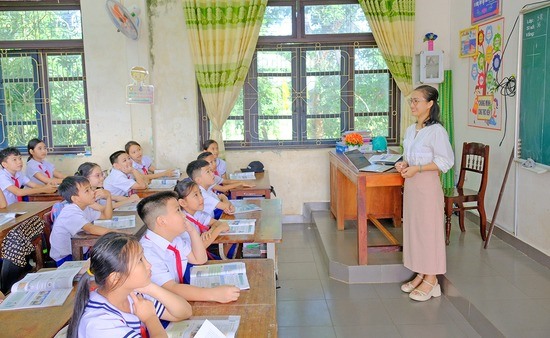 Một tiết dạy học của cô giáo Nguyễn Thị Thúy An - Ảnh: TRẦN TUYỀN