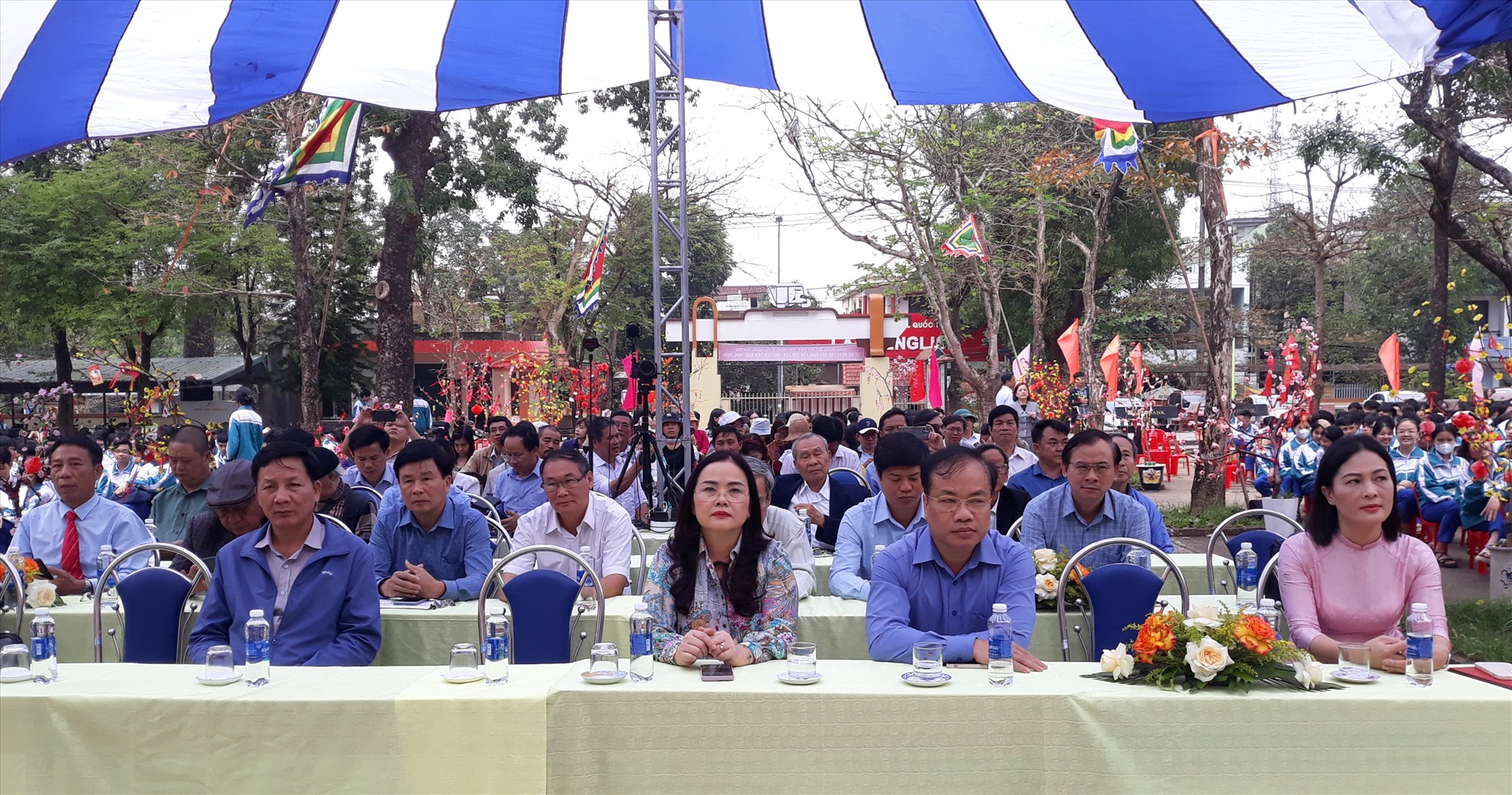 Các đại biểu dự Ngày Thơ Việt Nam- Ảnh: NV