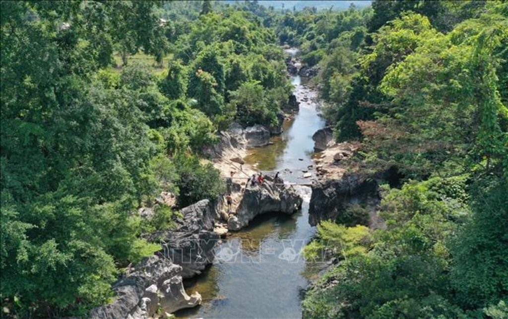Điểm du lịch sinh thái tại xã Tà Long (huyện Đakrông, tỉnh Quảng Trị). (Ảnh: Hồ Cầu/TTXVN)