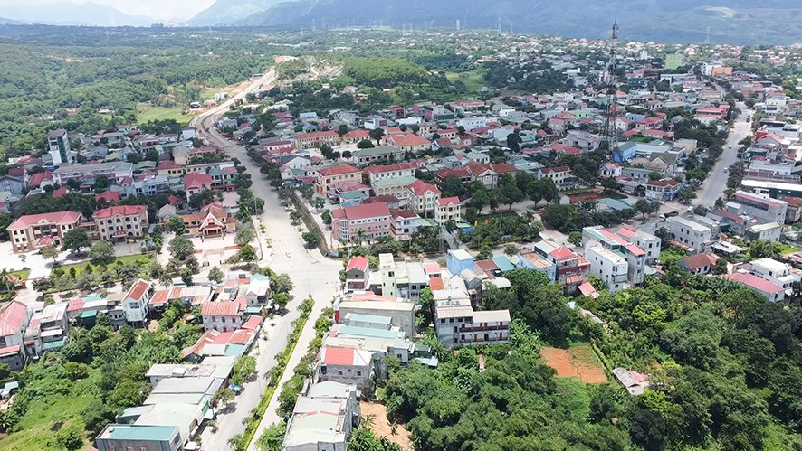 Một góc thị trấn Khe Sanh - trung tâm huyện lỵ của huyện Hướng Hóa -Ảnh: N.Đ.P