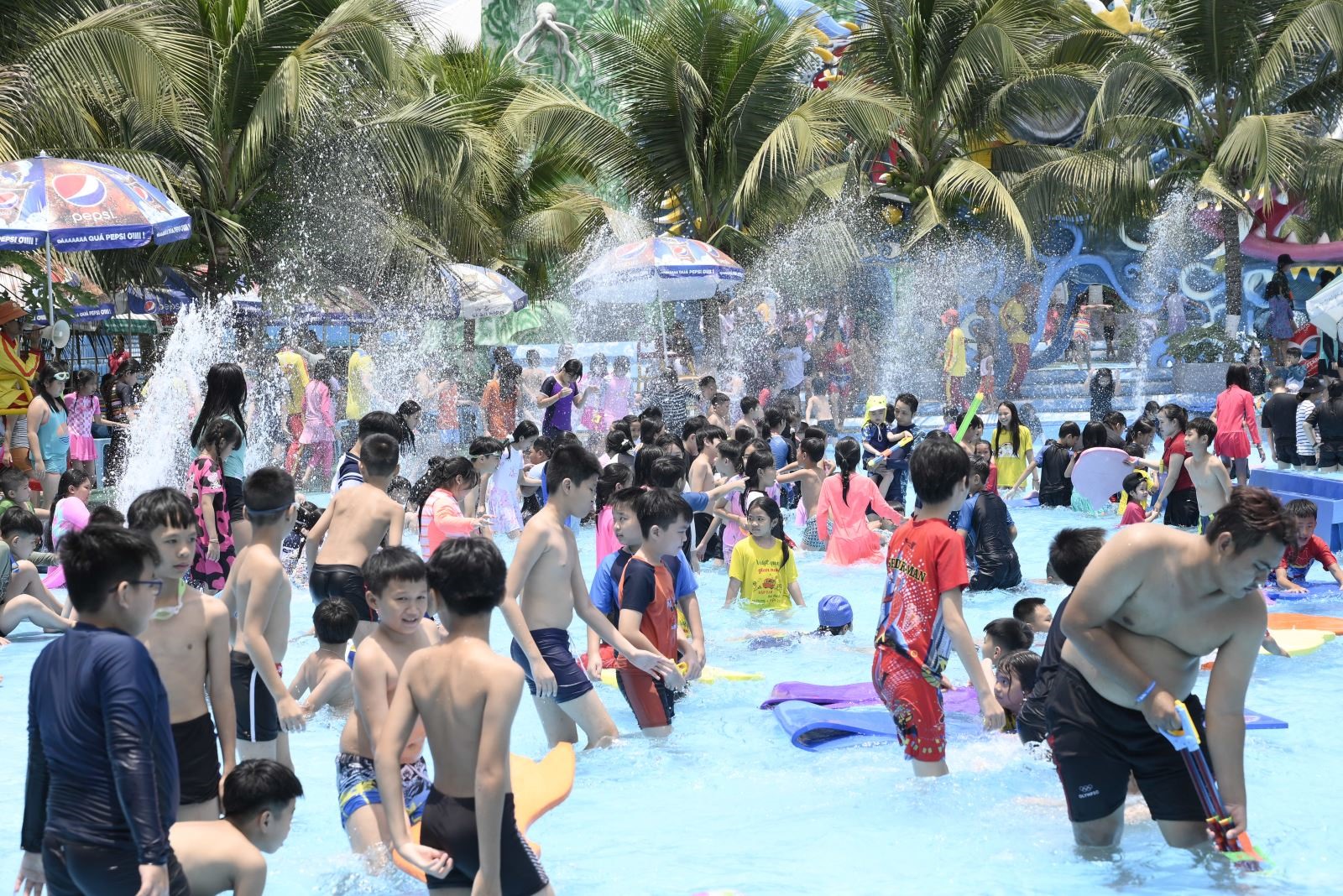 Các điểm vui chơi gần TP Hồ Chí Minh được du khách lựa chọn nhiều trong dịp nghỉ lễ 30/4 và 1/5.