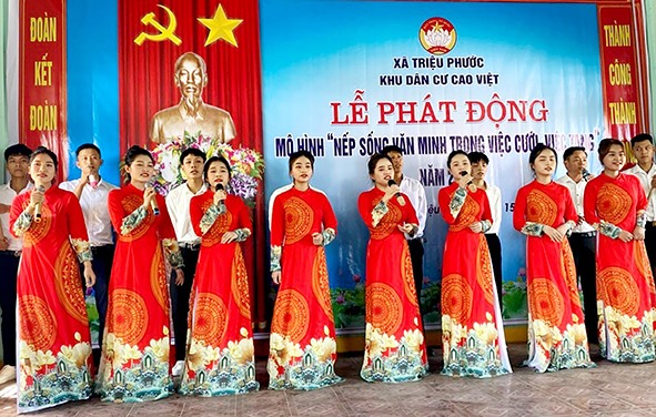 Khu dân cư Cao Việt, xã Triệu Phước, huyện Triệu Phong phát động mô hình “Nếp sống văn minh trong việc cưới, việc tang” - Ảnh: UBNDTP