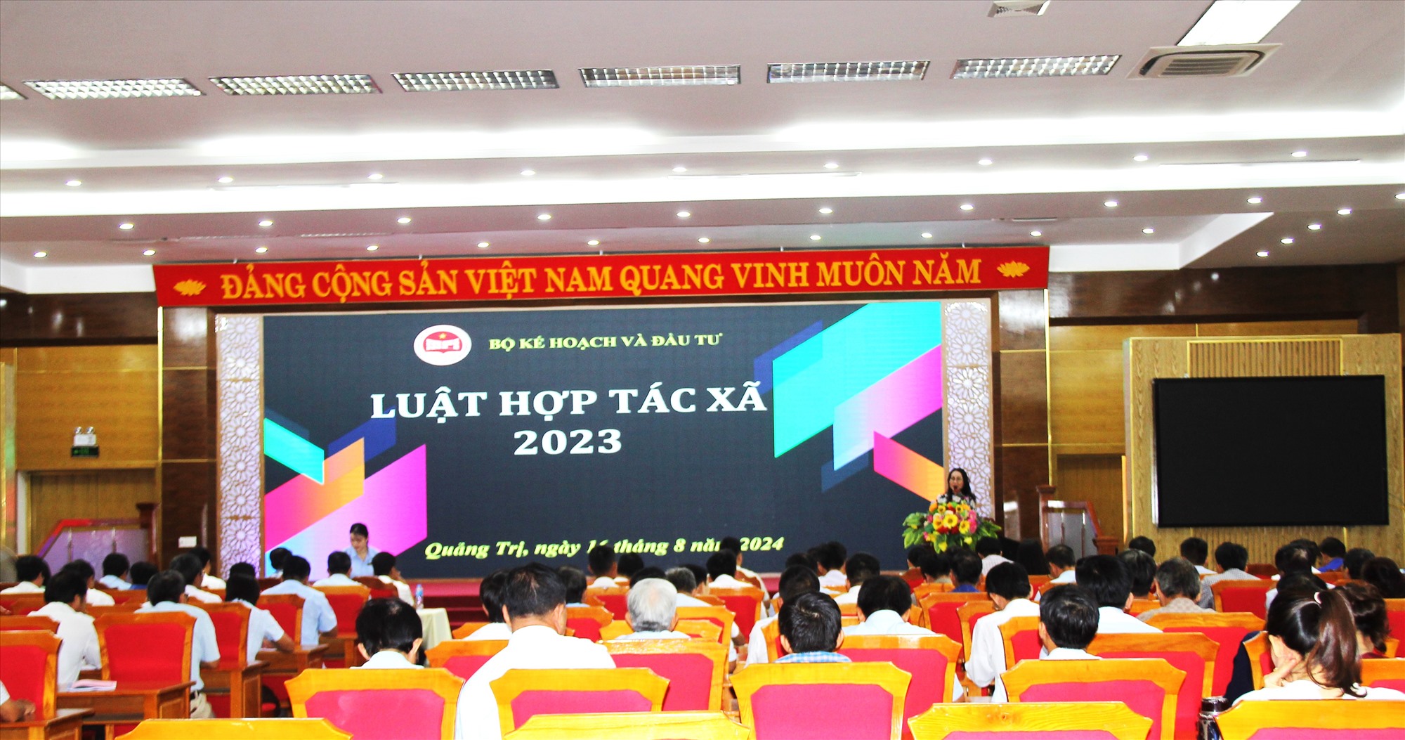 Quang cảnh hội nghị giới thiệu, phổ biến Luật Hợp tác xã năm 2023 - Ảnh: S.H