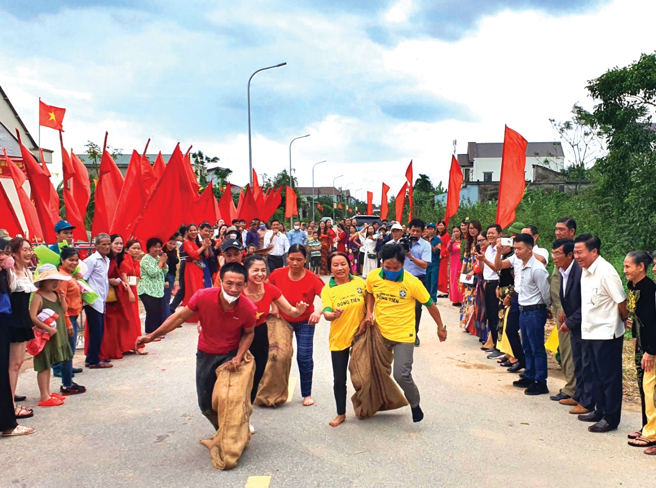 Ngày hội Đại đoàn kết khu dân cư ở Khu phố Lương An, phường Đông Lễ, TP. Đông Hà - Ảnh: T.T